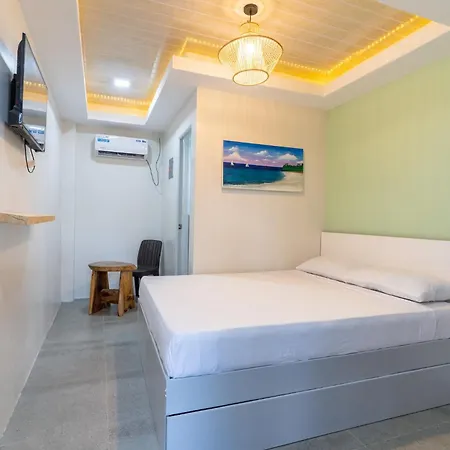Bamboo Paraiso Resort At Bolo Beach Alaminos Exterior photo